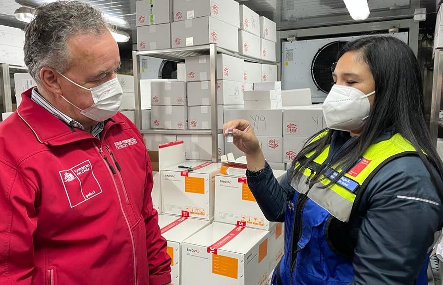 Autoridades destacan exitoso proceso de vacunación en el BioBío al cumplirse un año de la llegada de vacunas a Chile