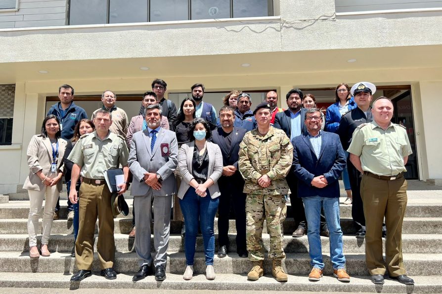 <strong>Gobierno, jedena y alcaldes sostuvieron reunión para abordar temas de seguridad en la provincia de Arauco</strong>