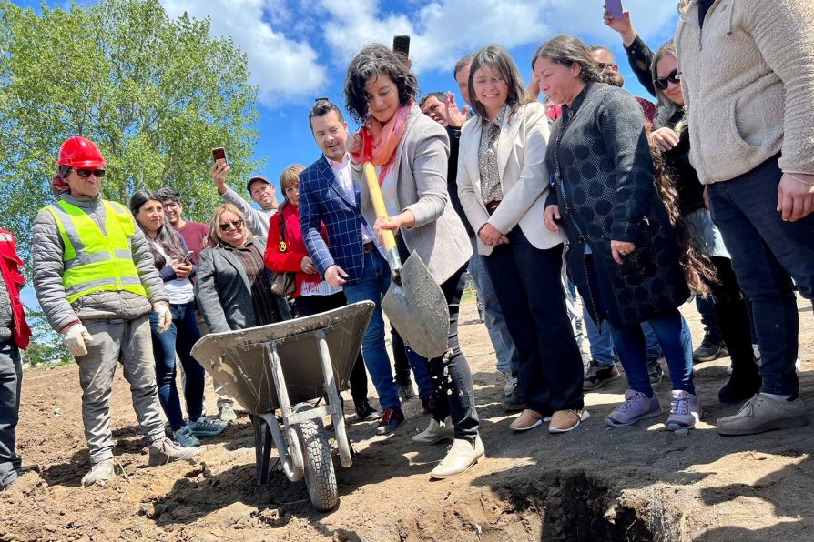 <strong>Gobierno dio inicio a la construcción de proyecto habitacional en Coronel para 204 familias</strong>