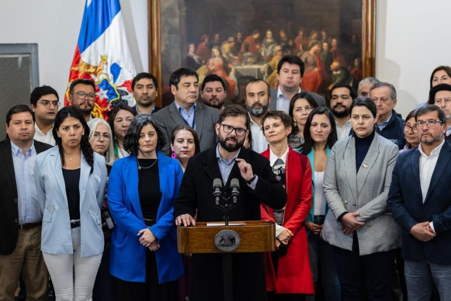 Presidente Gabriel Boric abordó principales problemáticas regionales en gira por Biobío