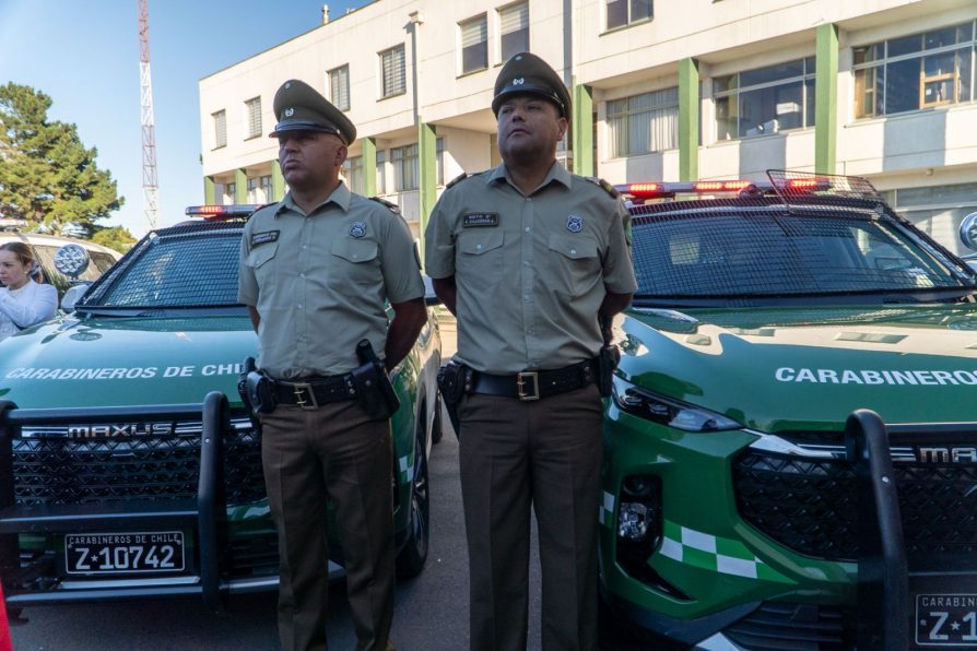 Carabineros recibe 14 nuevos vehículos policiales para reforzar despliegue en la Región del Biobío