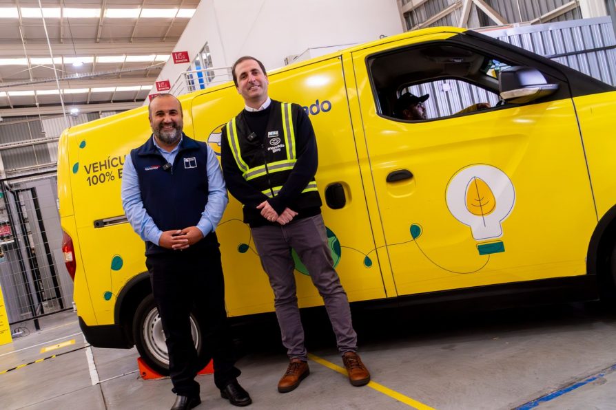 Gobierno celebra llegada de Mercado Libre con centro de almacenamiento y logística a San Pedro de la Paz