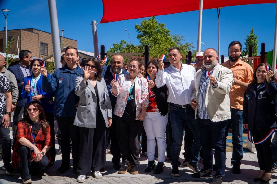 Nueva área verde en villa Nahuelbuta de Nacimiento mejora accesibilidad, seguridad y vida comunitaria