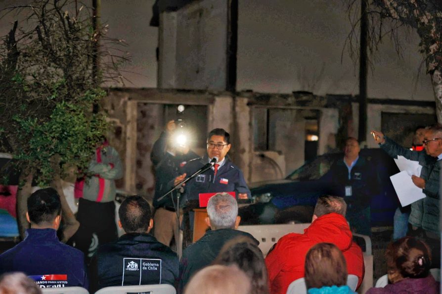 95% de avance presenta la reposición del alumbrado público en sectores afectados por incendios forestales en Penco y Lirquén. Delegación Presidencial y Municipio invirtieron $351 millones