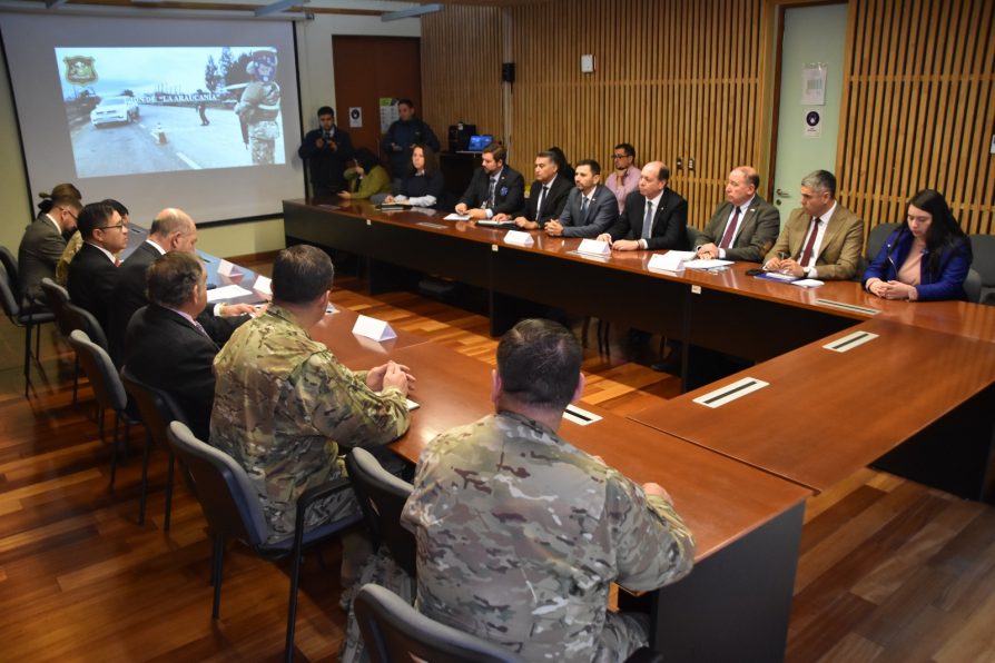 Delegados Presidenciales de Biobío y La Araucanía coordinan acciones de seguridad en Macrozona Sur **