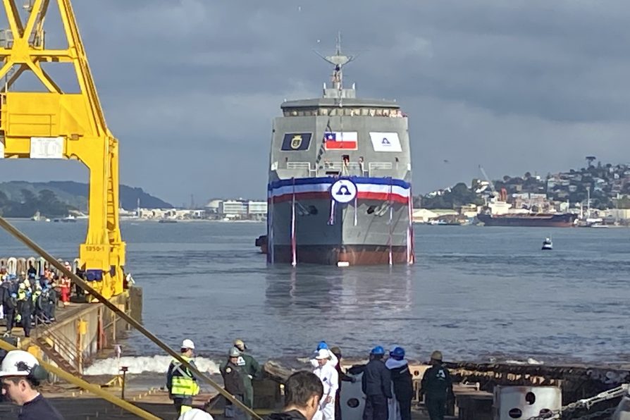 Presidente José Antonio Kast encabeza la botadura del buque multipropósito “Magallanes” construido íntegramente en ASMAR Talcahuano