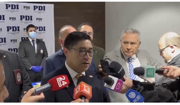Delegado Presidencial Julio Anativia y la Jefa Regional PDI Claudia Chamorro Presentaron Resultados de Procedimiento Masivo en Lota y Coronel