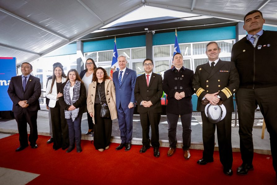 Presidente de la República inauguró las renovadas obras del Anexo Colegio Marina de Chile en Concepción